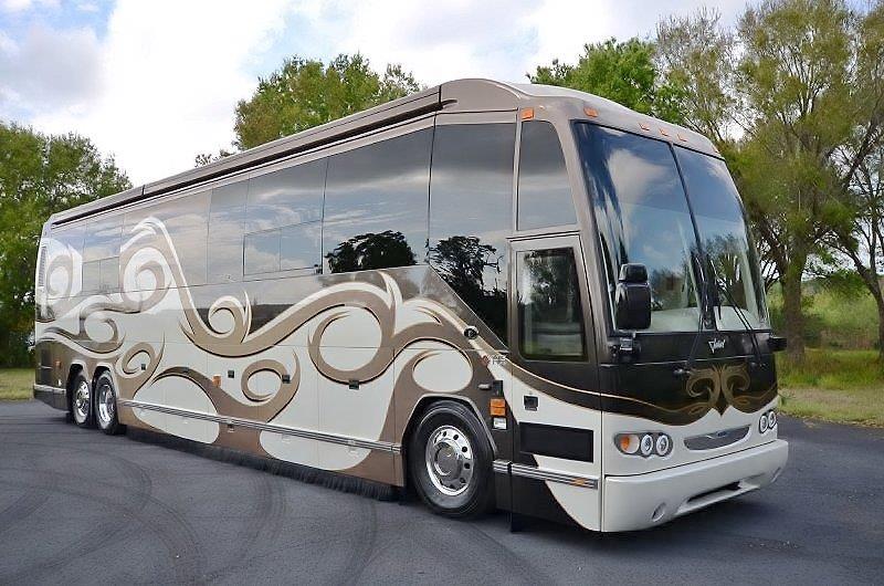 2009 Prevost Featherlite H3-45 For Sale