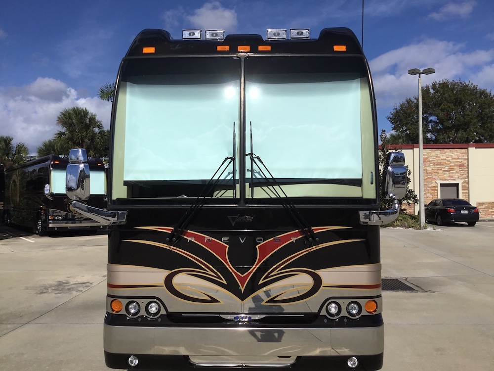 2009 Prevost Featherlite XLII For Sale