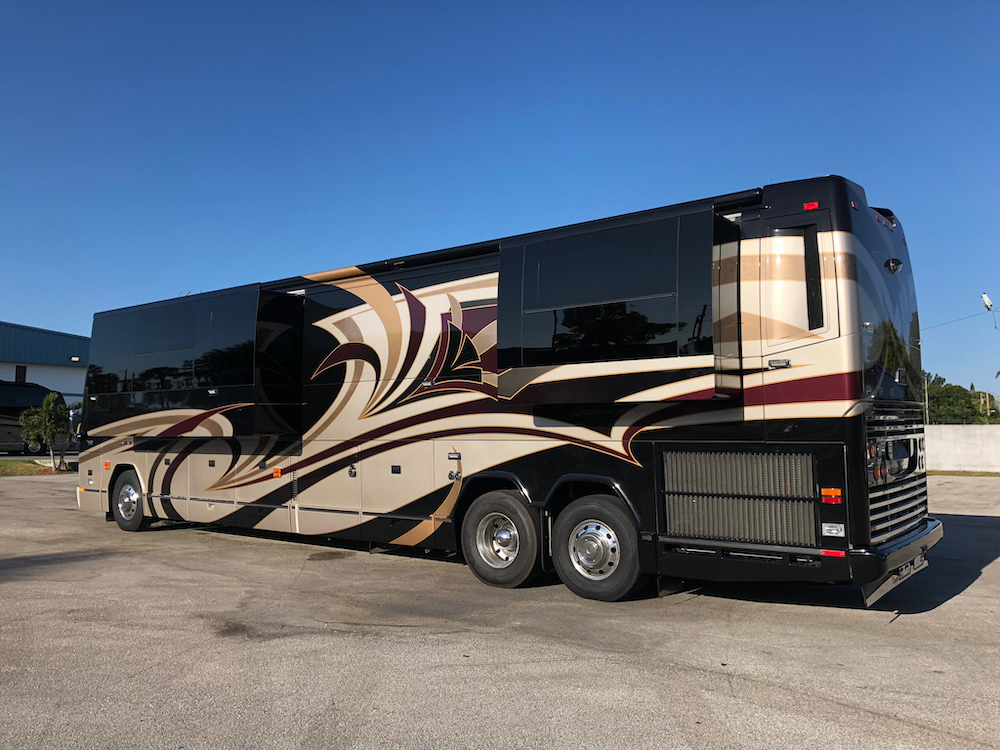2009 Prevost Liberty H3-45 For Sale