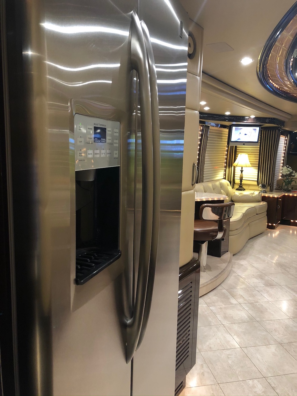 2009 Prevost Liberty H3-45 For Sale