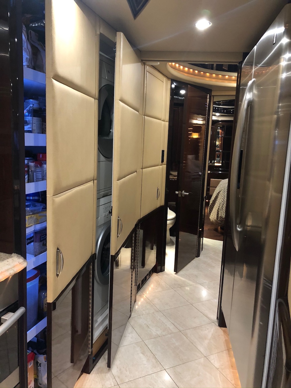 2009 Prevost Liberty H3-45 For Sale