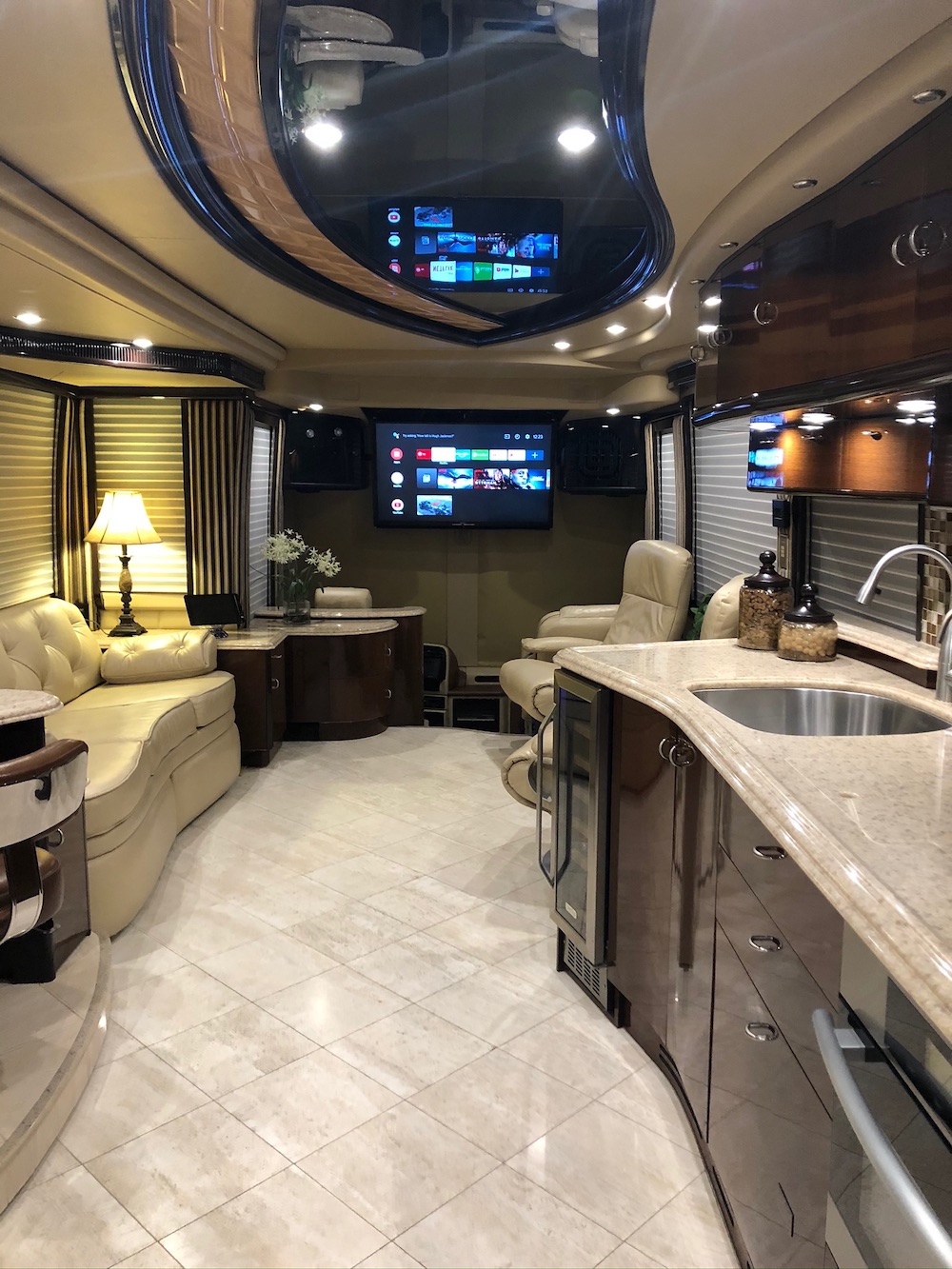 2009 Prevost Liberty H3-45 For Sale