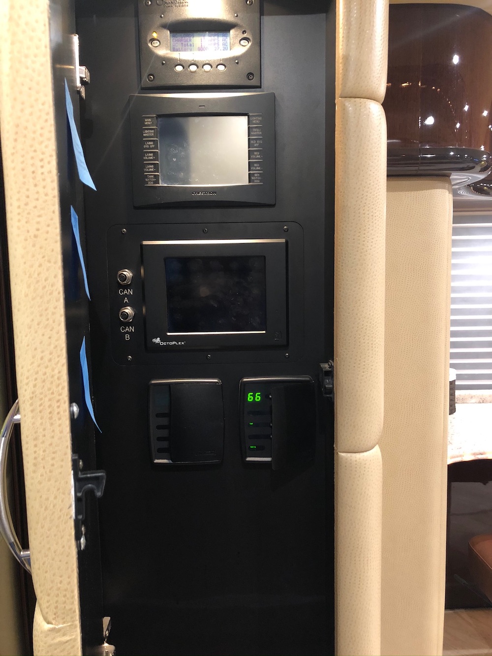 2009 Prevost Liberty H3-45 For Sale