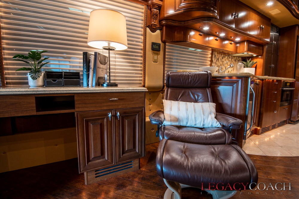 2009 Prevost Liberty H3-45 For Sale