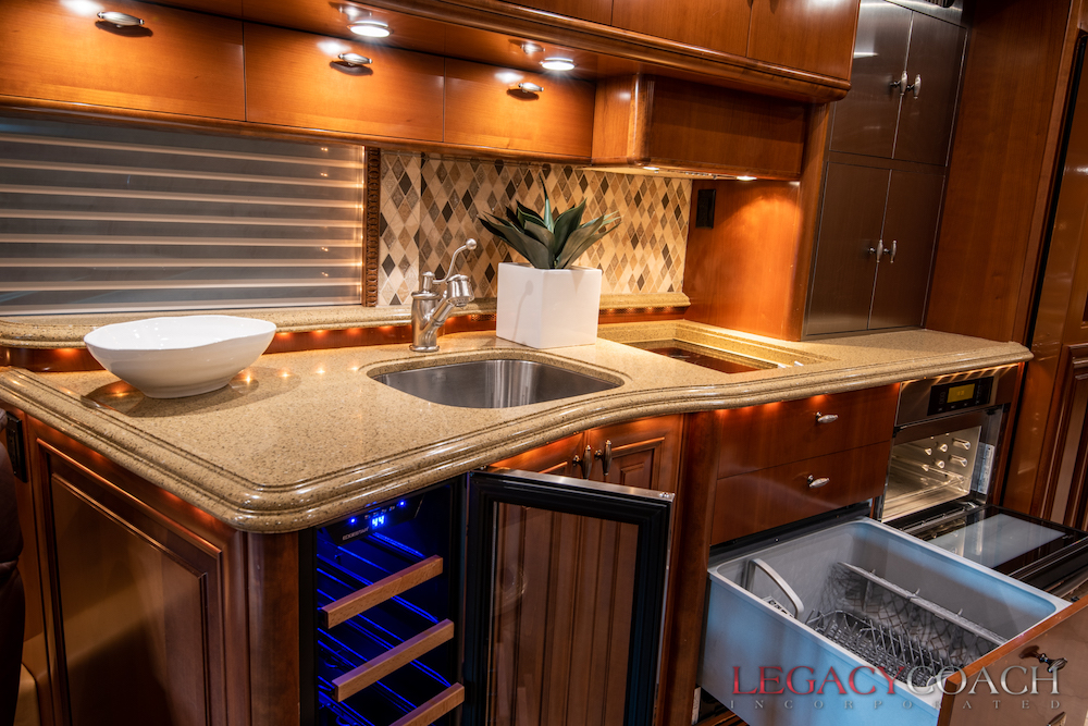 2009 Prevost Liberty H3-45 For Sale