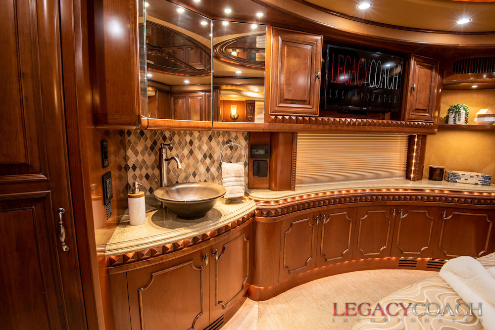 2009 Prevost Liberty H3-45 For Sale