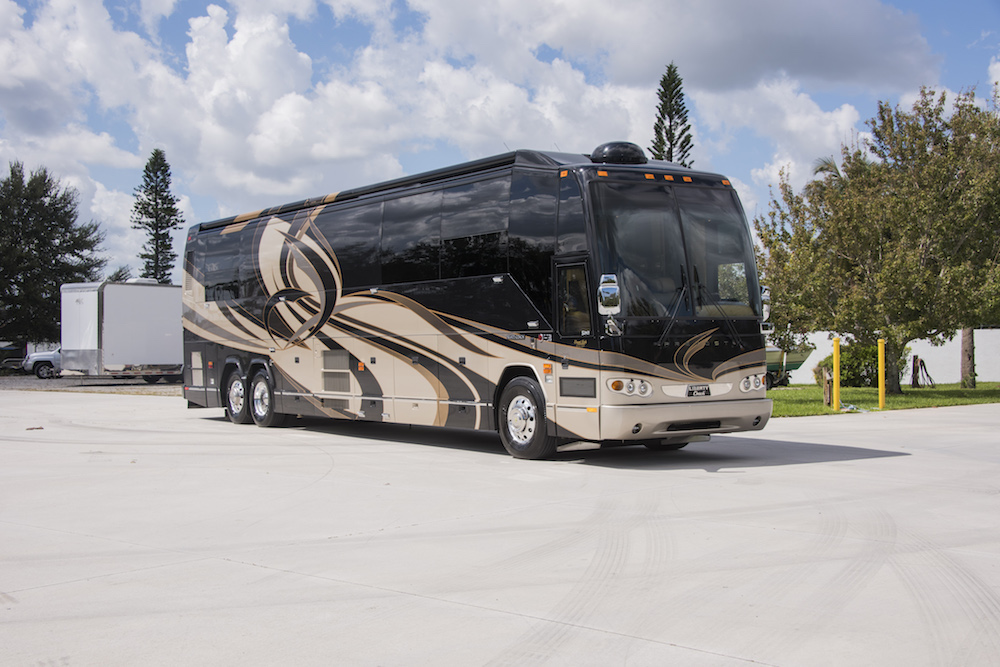 2009 Prevost Liberty H3-45 For Sale