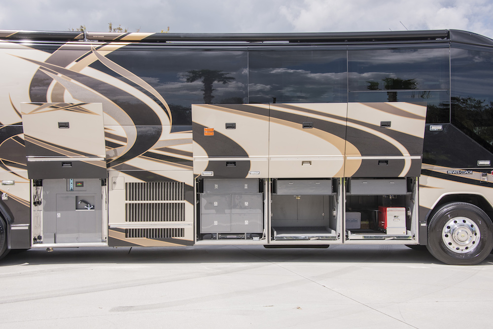 2009 Prevost Liberty H3-45 For Sale