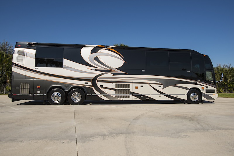 2009 Prevost Liberty H3-45 For Sale