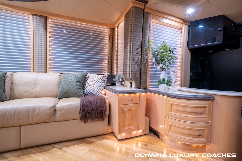 2009 Prevost Liberty  H3-45 For Sale