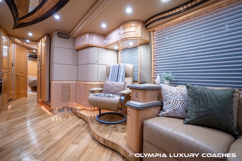 2009 Prevost Liberty  H3-45 For Sale