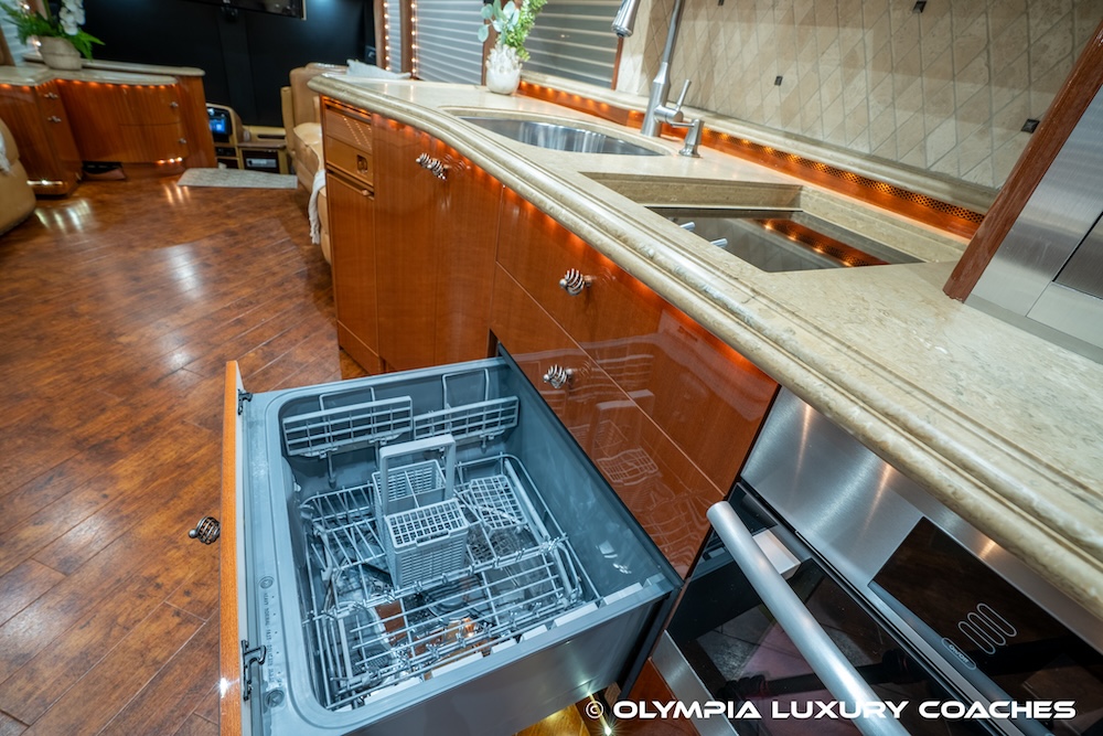 2009 Prevost Liberty H3-45 For Sale