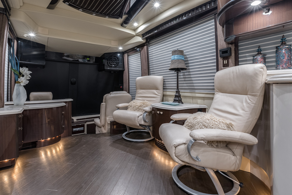 2009 Prevost Liberty H3-45 For Sale