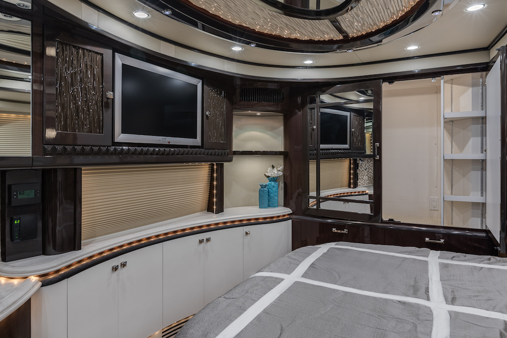 2009 Prevost Liberty H3-45 For Sale