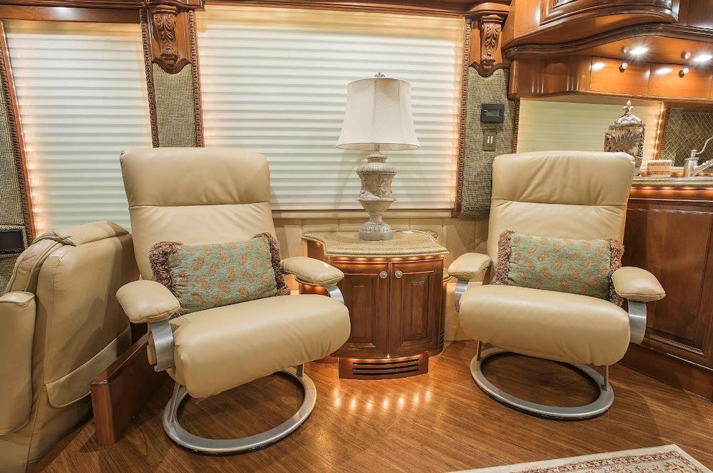 2009 Prevost Liberty H3-45 For Sale