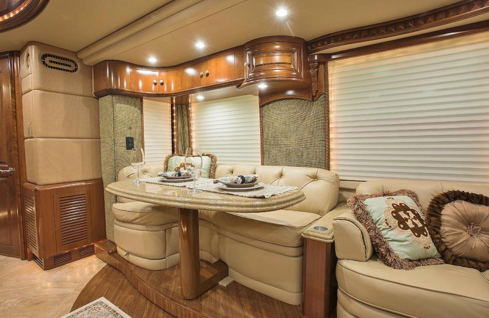 2009 Prevost Liberty H3-45 For Sale