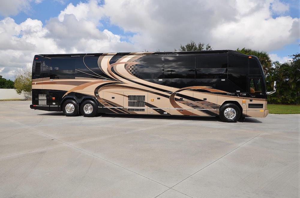 2009 Prevost Liberty H3-45 For Sale