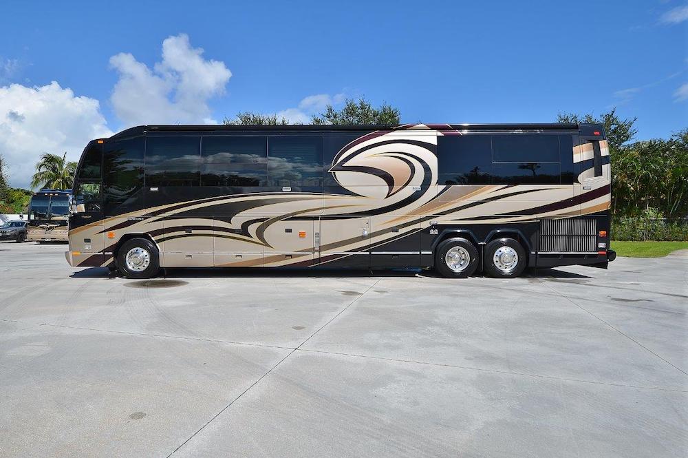 2009 Prevost Liberty H3-45 For Sale