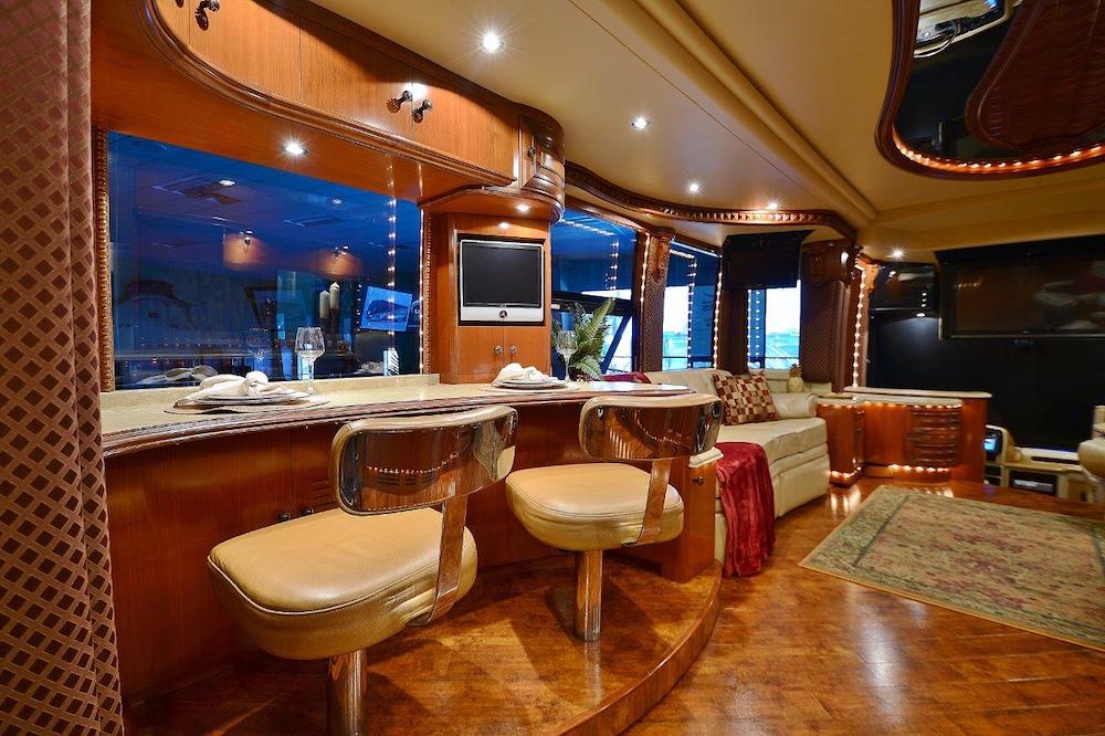 2009 Prevost Liberty H3-45 For Sale