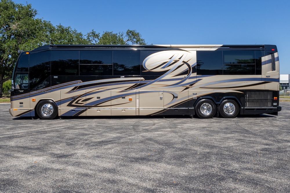 2009 Prevost Liberty H3-45 For Sale