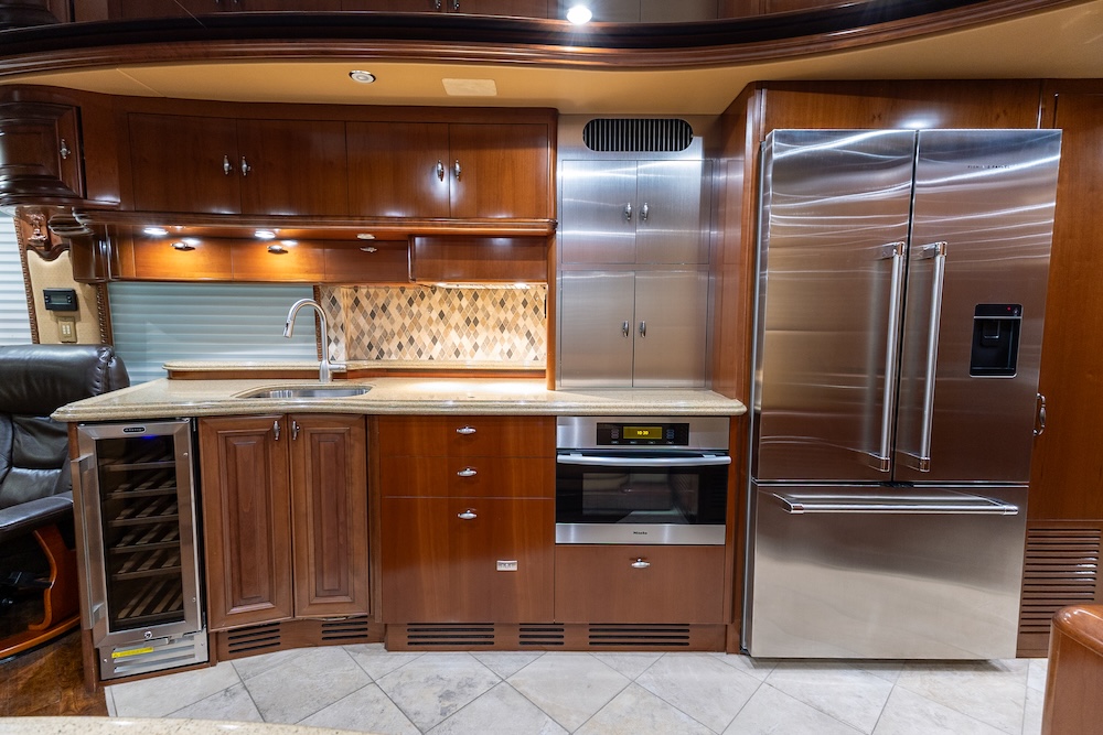 2009 Prevost Liberty H3-45 For Sale