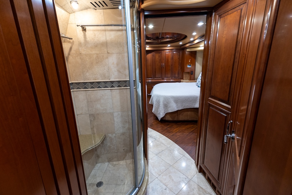 2009 Prevost Liberty H3-45 For Sale