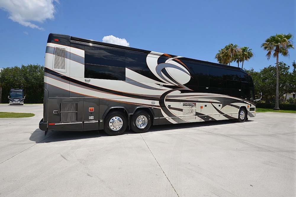 2009 Prevost Liberty  H3-45 For Sale