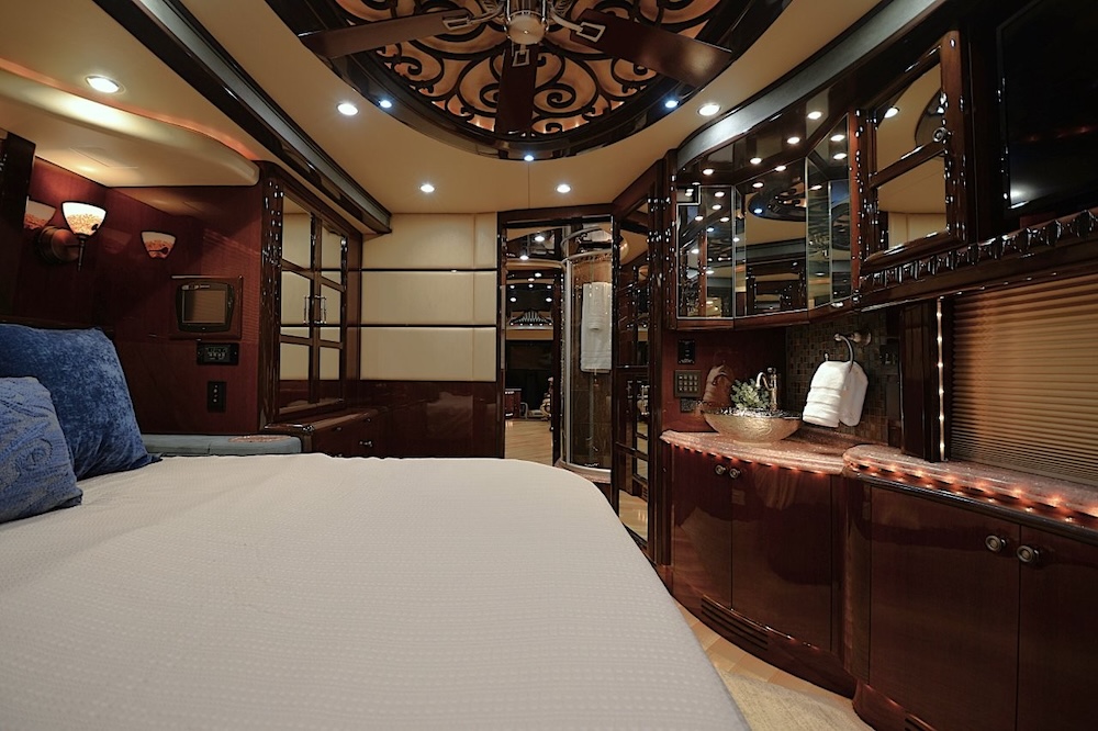 2009 Prevost Liberty  H3-45 For Sale