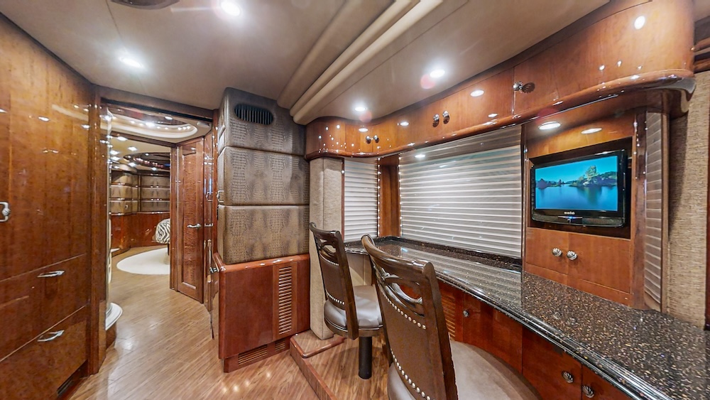 2009 Prevost  Liberty H3-45 For Sale