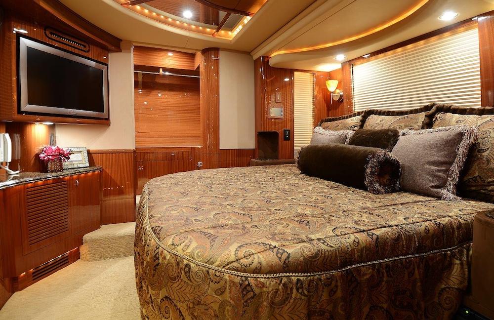 2009 Prevost Liberty XLII For Sale