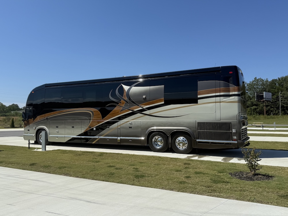 2009 Prevost Marathon H3-45 For Sale