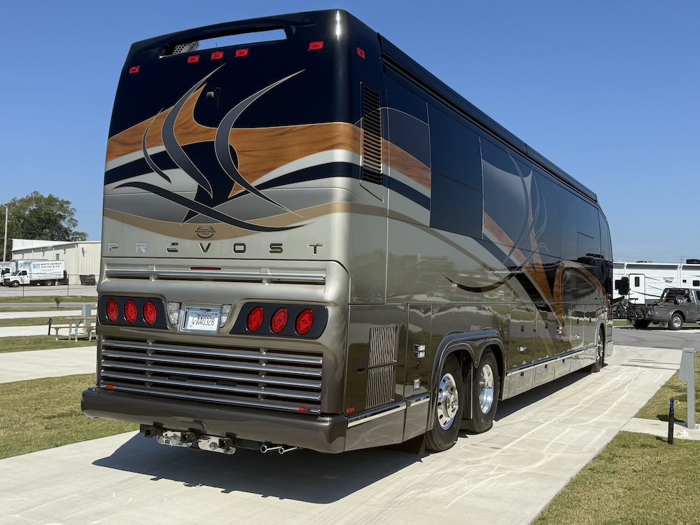2009 Prevost Marathon H3-45 For Sale