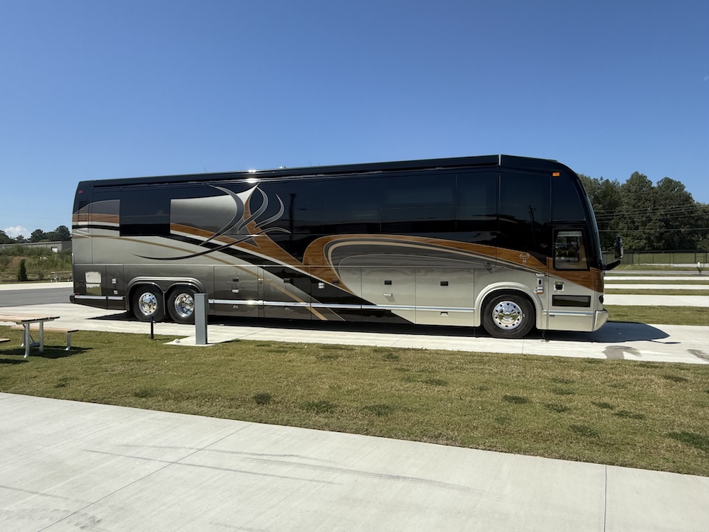 2009 Prevost Marathon H3-45 For Sale
