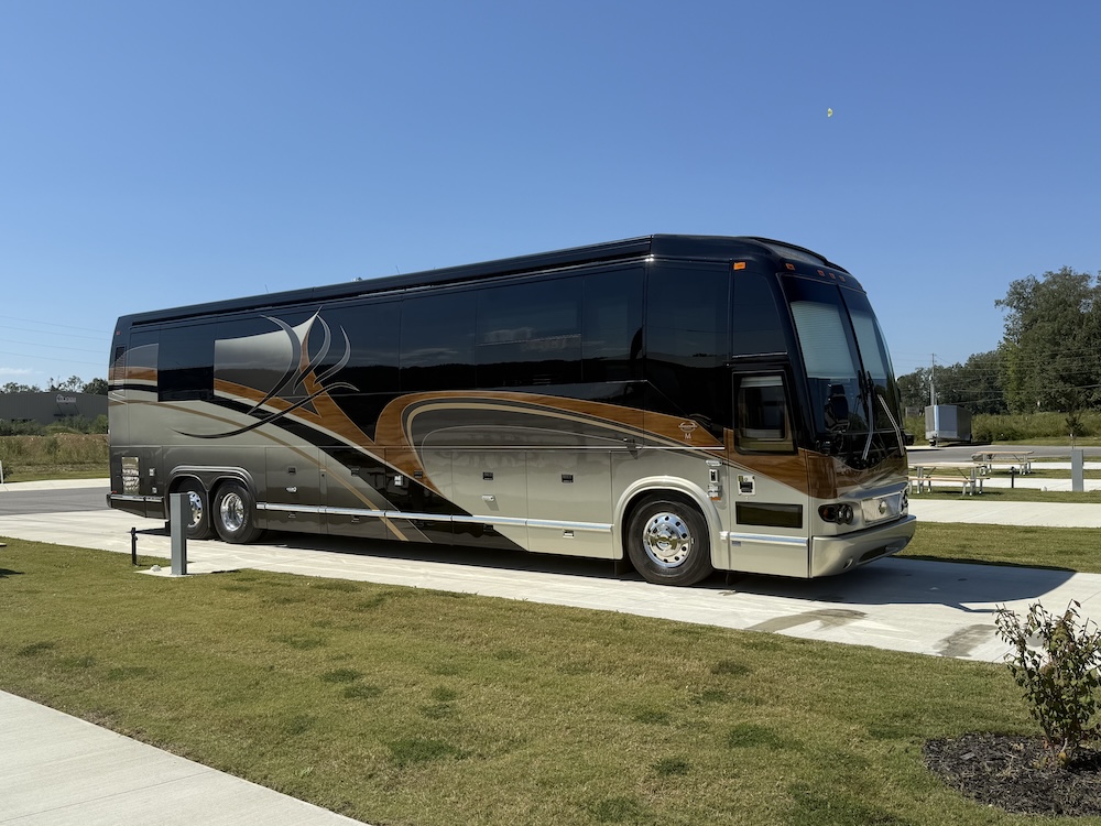 2009 Prevost Marathon H3-45 For Sale