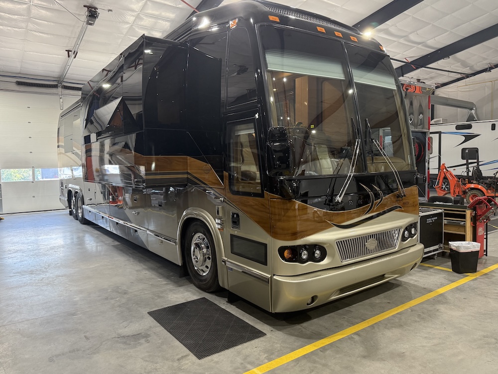 2009 Prevost Marathon H3-45 For Sale