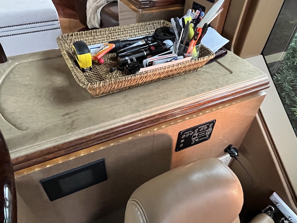 2009 Prevost Marathon H3-45 For Sale