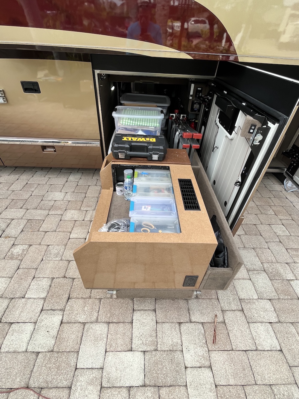 2009 Prevost Marathon H3-45 For Sale