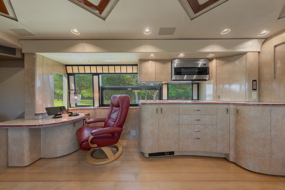 2009 Prevost Marathon H3-45 For Sale