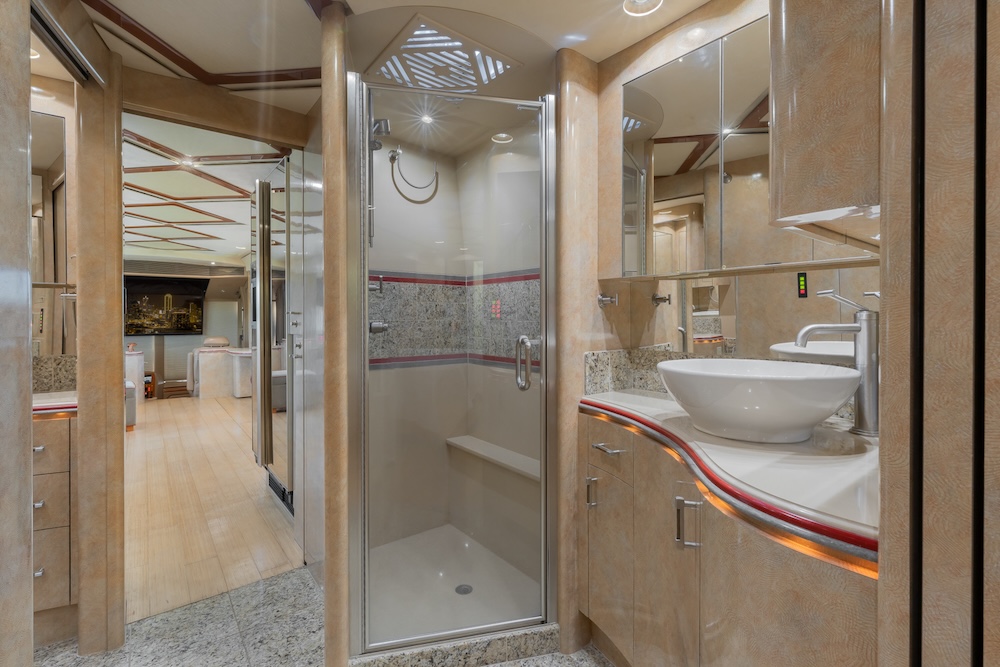 2009 Prevost Marathon H3-45 For Sale