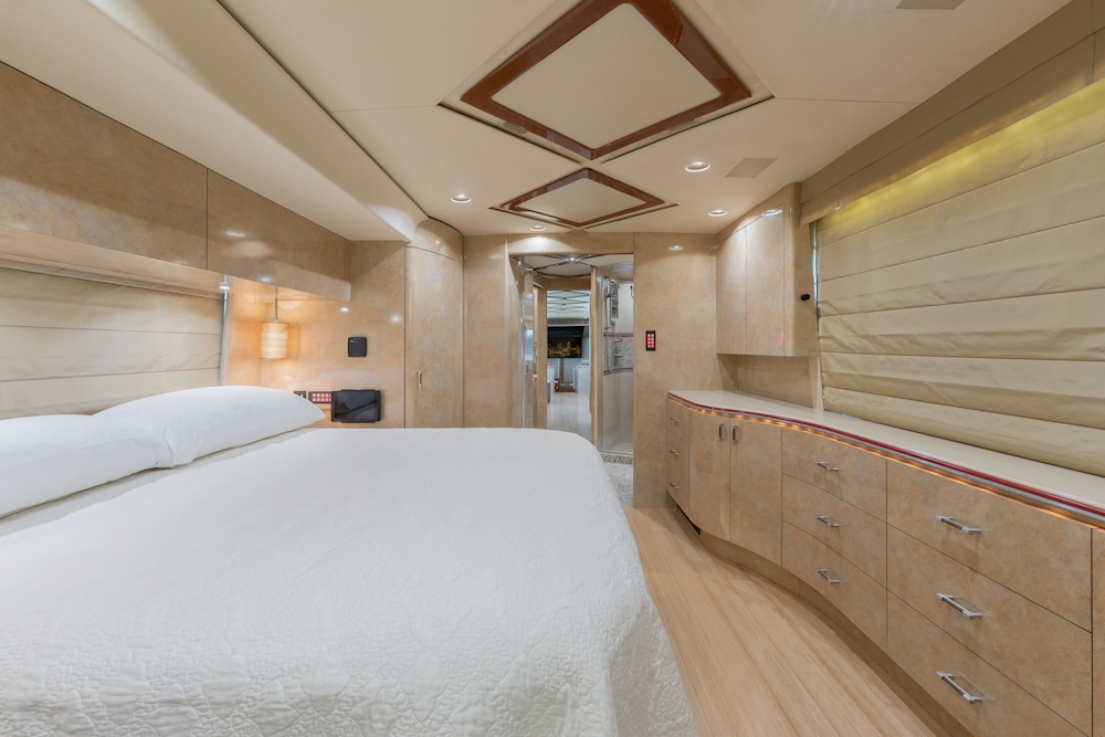 2009 Prevost Marathon H3-45 For Sale