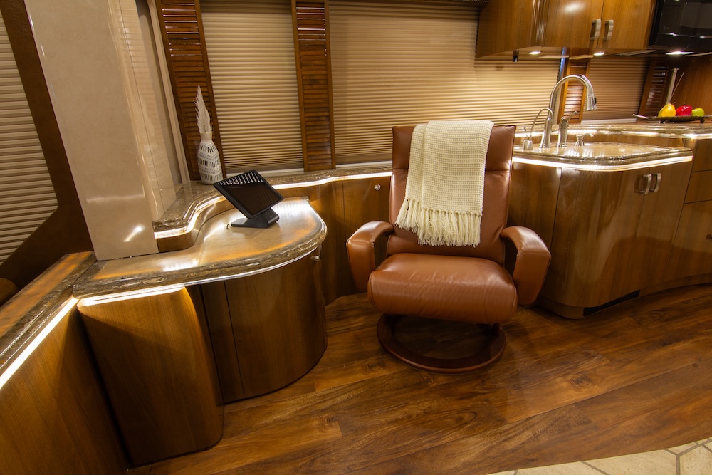 2009 Prevost Marathon H3-45 For Sale