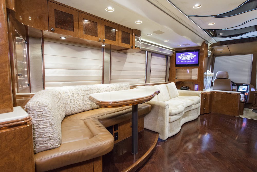 2009 Prevost Marathon XLII For Sale