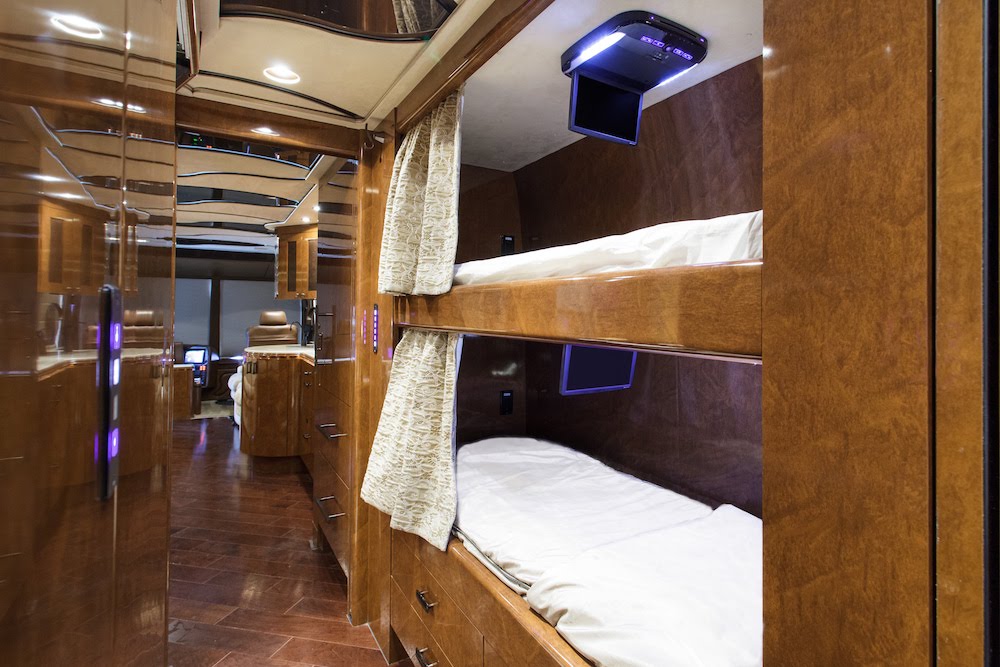 2009 Prevost Marathon XLII For Sale