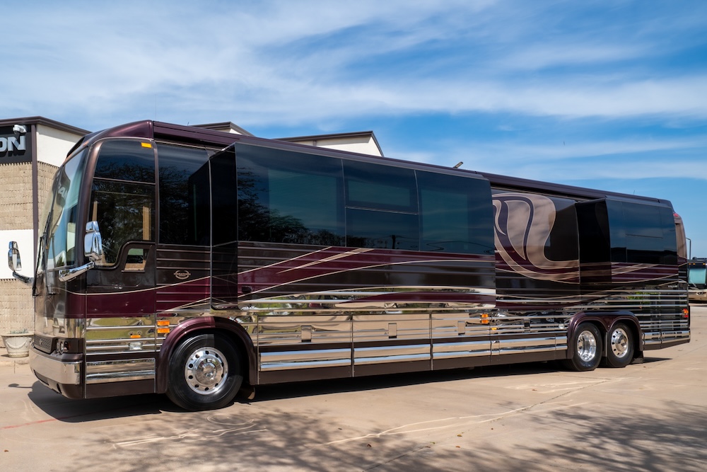 2009 Prevost Marathon XLII For Sale