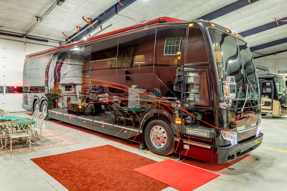 2009 Prevost Millennium H3-45 For Sale