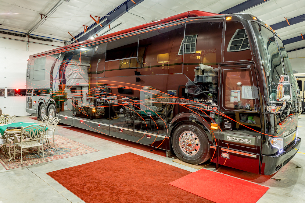 2009 Prevost Millennium H3-45 For Sale