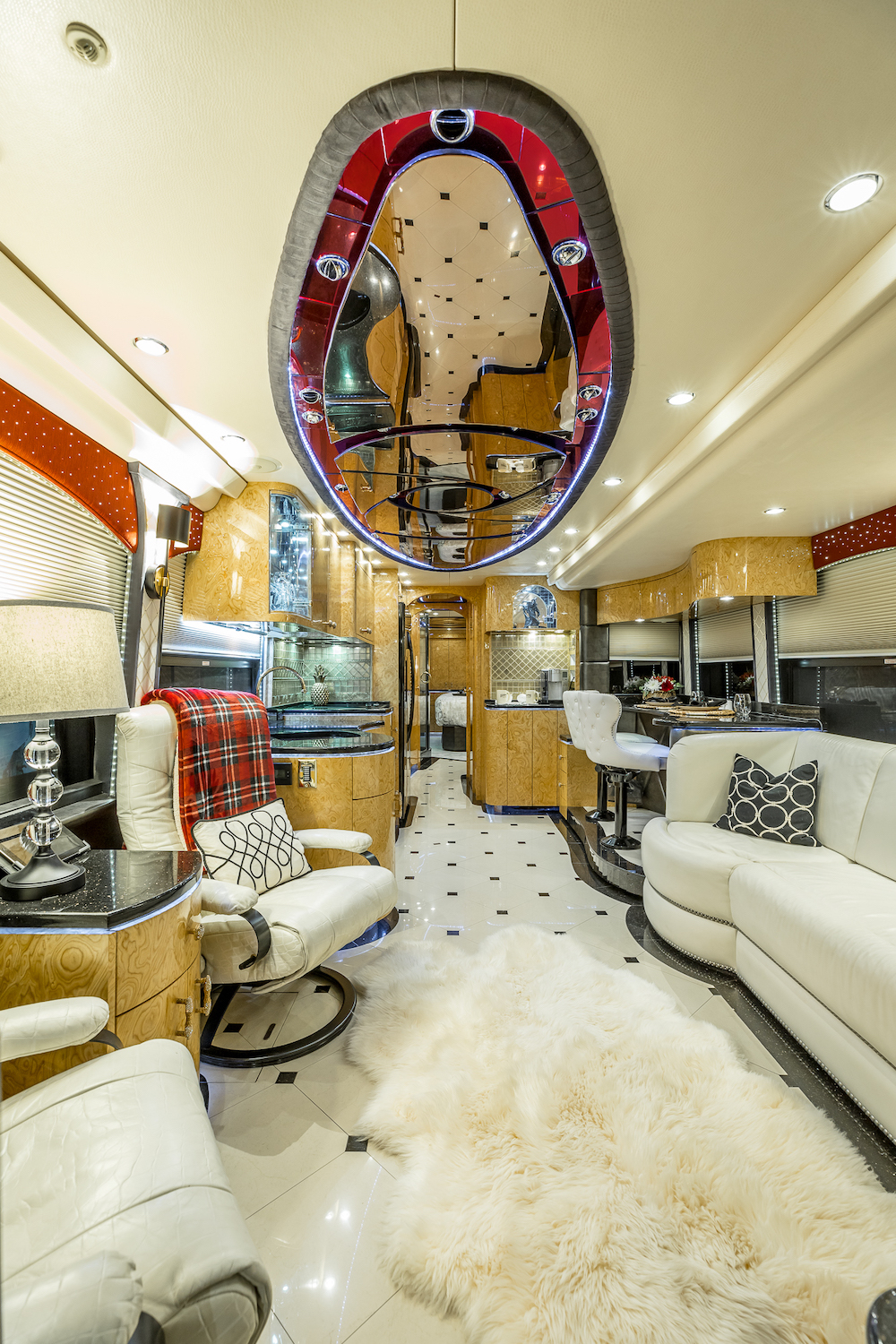 2009 Prevost Millennium H3-45 For Sale