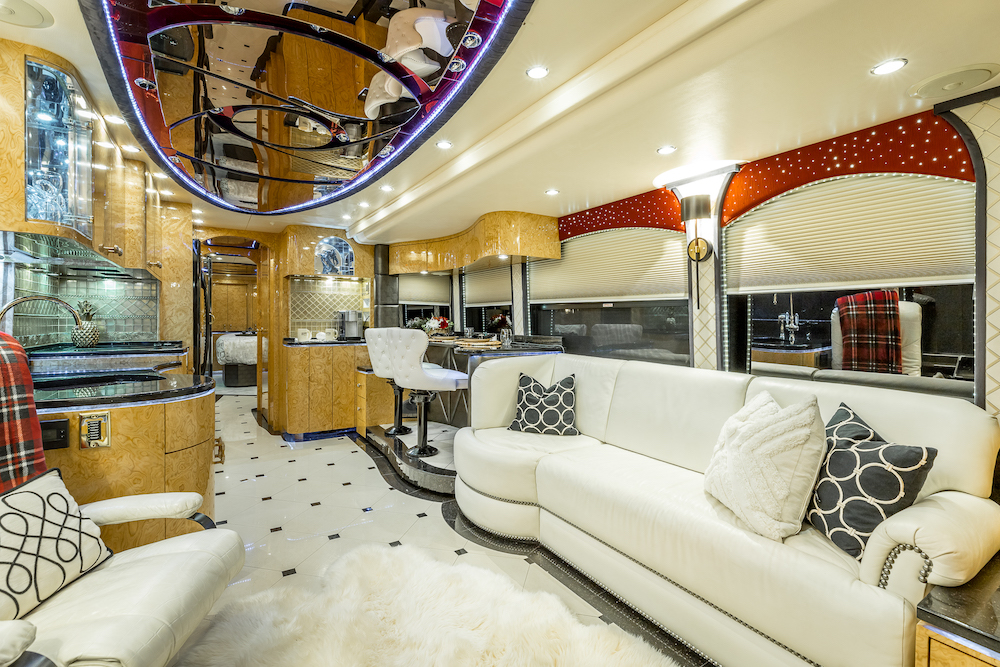 2009 Prevost Millennium H3-45 For Sale