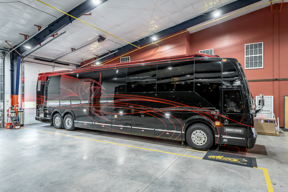 2009 Prevost Millennium H3-45 For Sale