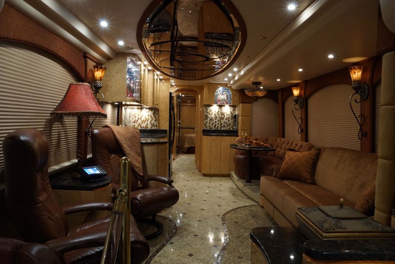 2009 Prevost Millennium H3-45 For Sale